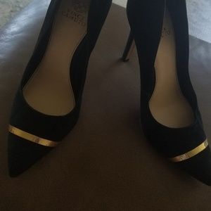 Vince Camuto Black Suede Pumps 8.5